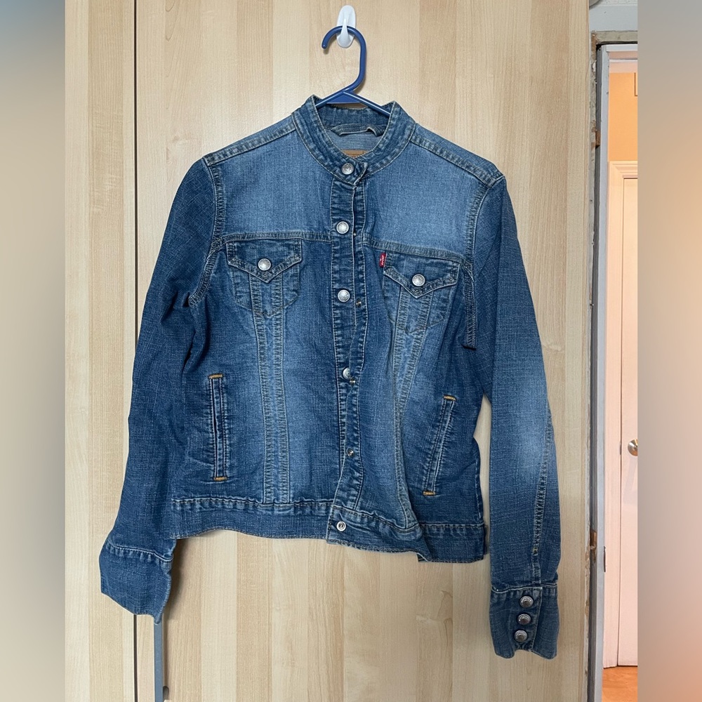 Levi’s denim jacket